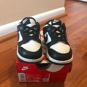 Air Dunk Black and White